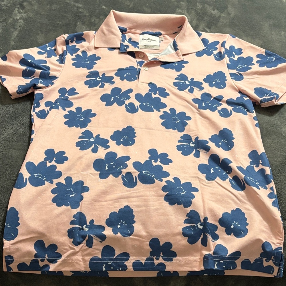 Women’s Goodfellow & Co Pink Shirt with Blue Floral Design